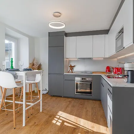 One Only Apartment