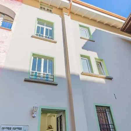 One Only Apartmán Losone